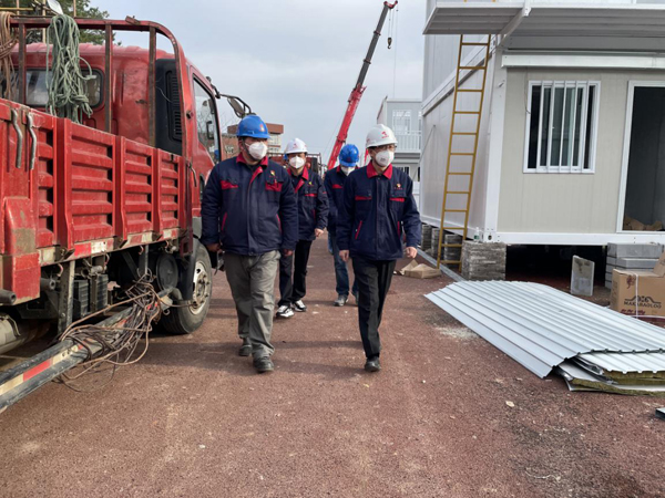 公司黨委書記檢查指導(dǎo)田家炳中學(xué)隔離點(diǎn)項(xiàng)目建設(shè)工作 公司黨委書記檢查指導(dǎo)田家炳中學(xué)隔離點(diǎn)項(xiàng)目建設(shè)工作